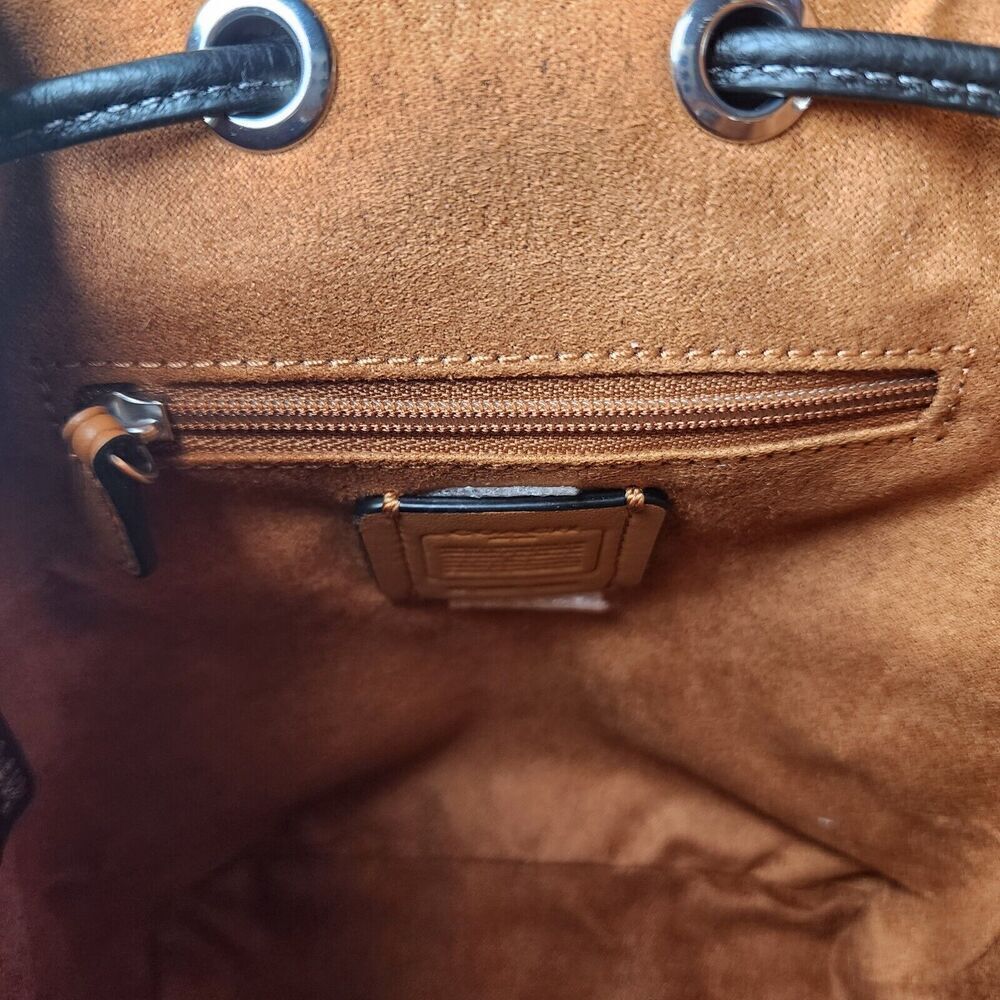 NWT Coach CM041 Amelia Backpack Rivets Leather Convertible Black - Picture 7 of 7